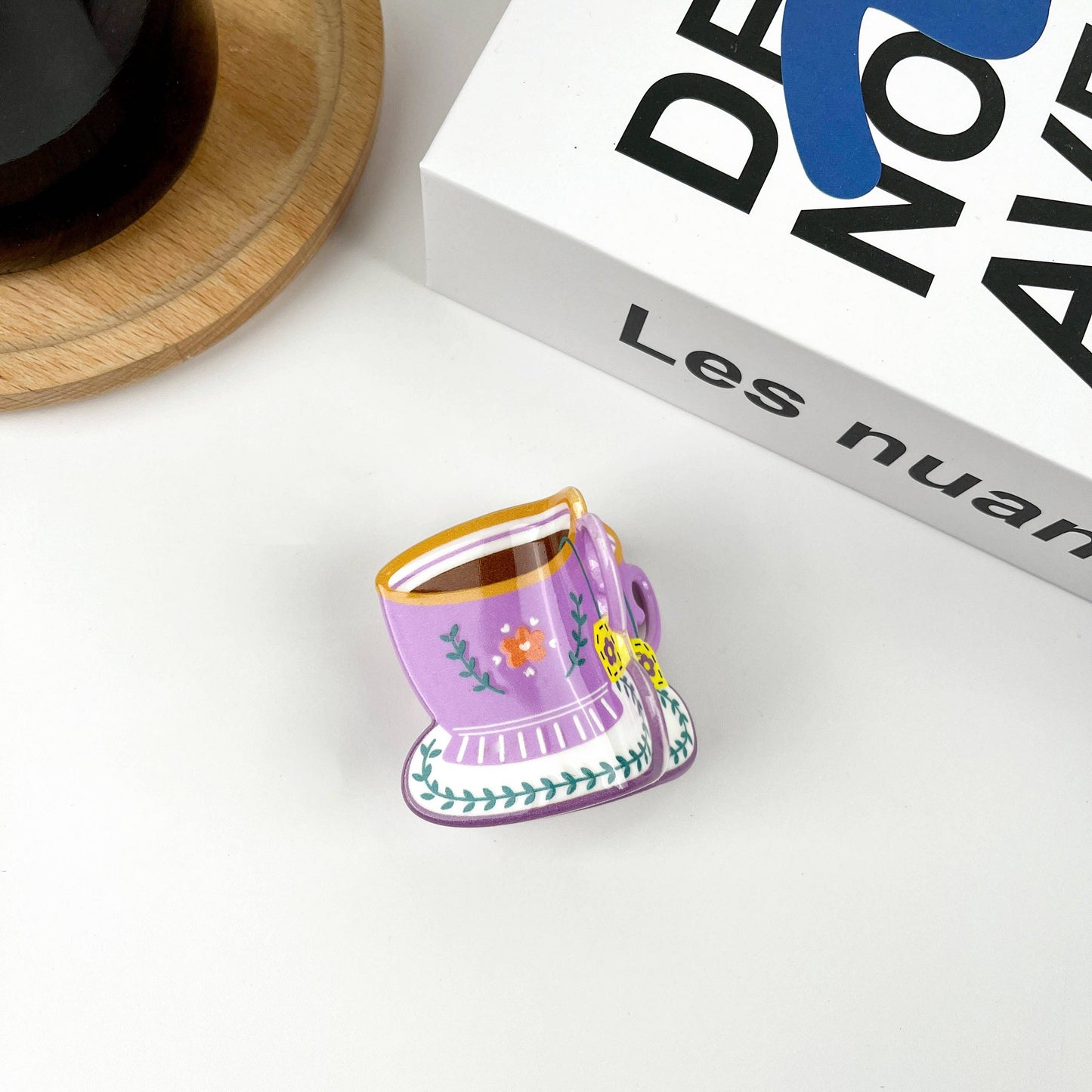 Small Tea Cup Clip