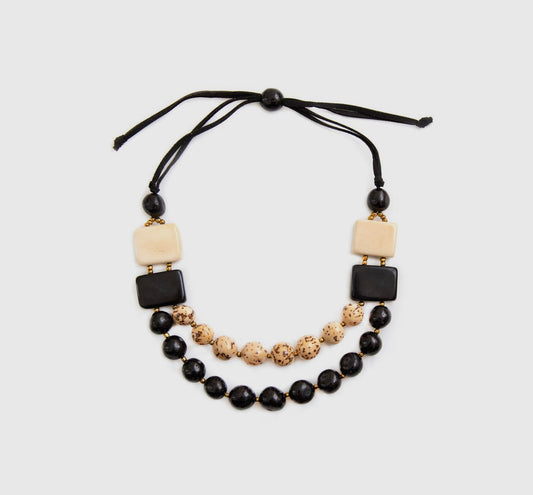 Noelia Necklace