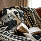 Awa Blanket - Natural / Black