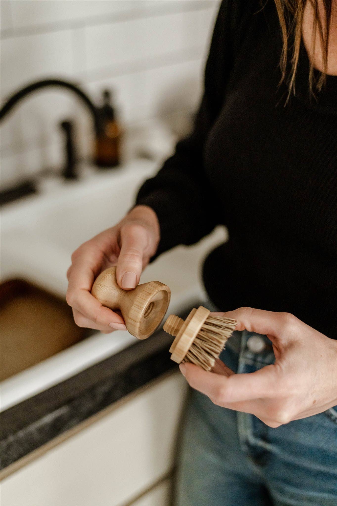 Modular Pot Scrubbing Brush